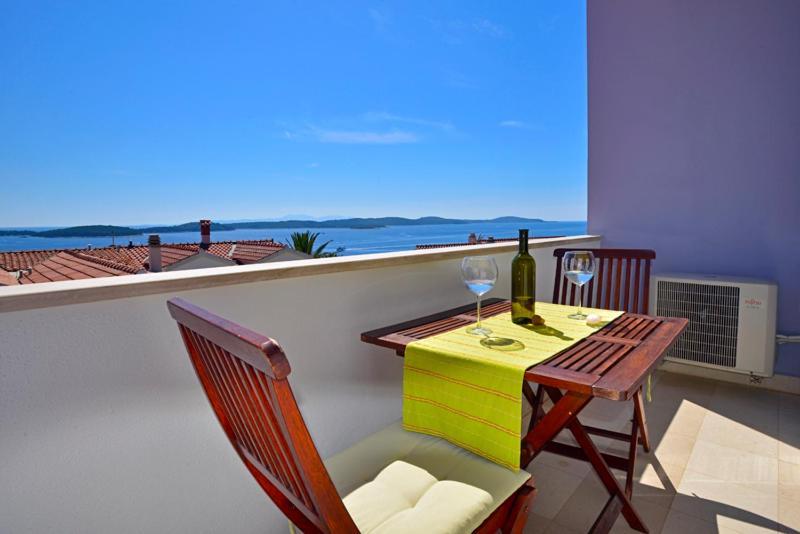 Sunset Apartments Đảo Hvar Ngoại thất bức ảnh